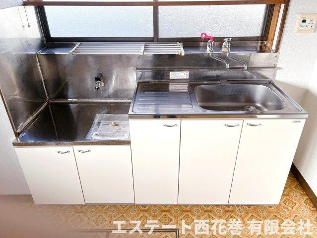 丸千住宅　諏訪のキッチン