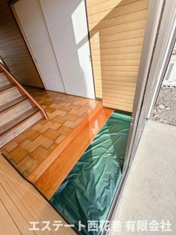 丸千住宅　諏訪の玄関