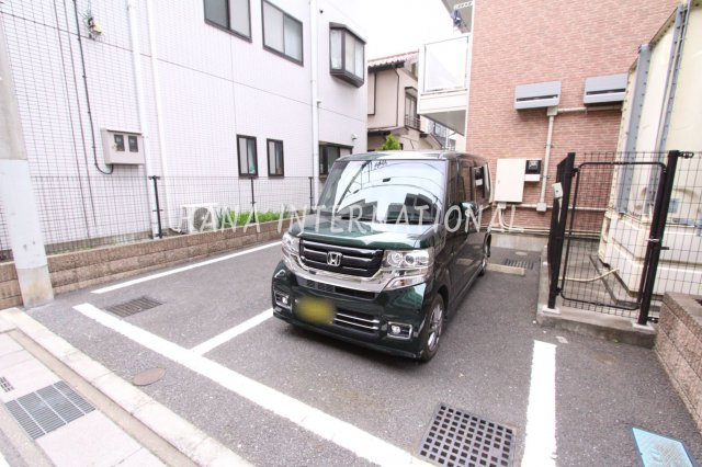 コージーコートＫＩの駐車場