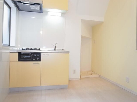 プラスムアパートメント熊野間の居間・リビング