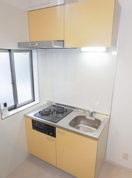 プラスムアパートメント熊野間のキッチン