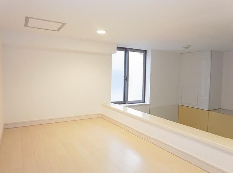 プラスムアパートメント熊野間の寝室