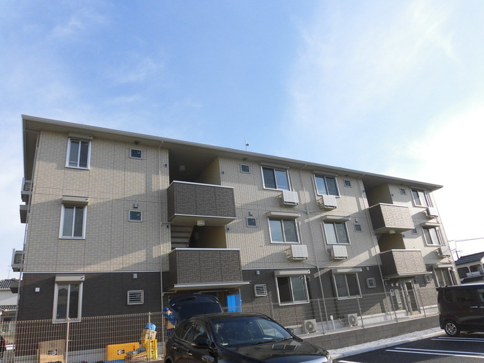 熊本市東区月出６丁目のアパートの外観