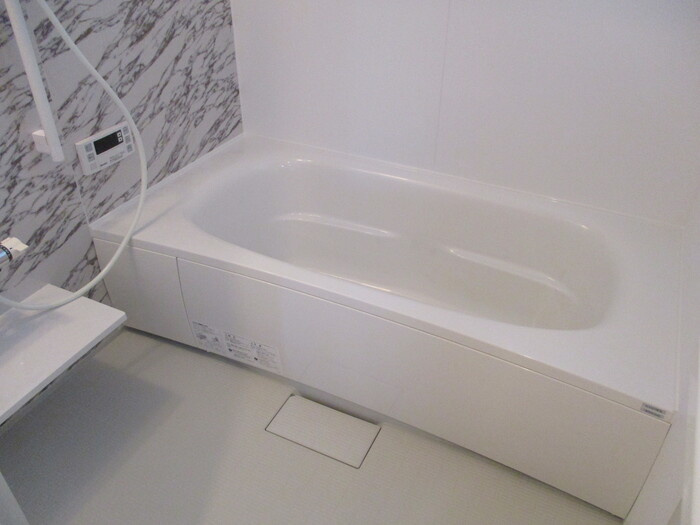 熊本市東区月出６丁目のアパートの浴室