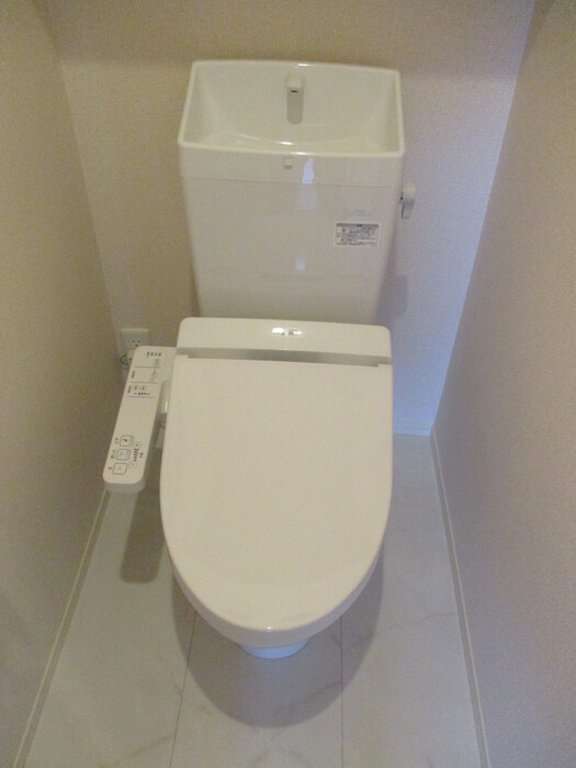 熊本市東区月出６丁目のアパートのトイレ