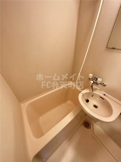 【浴室】 | グランディール壹番館 | 日々の疲れを癒すお風呂付です