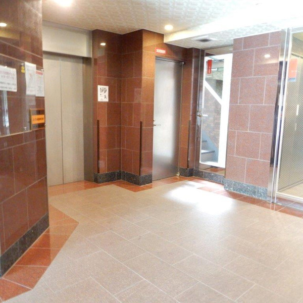 和良久ライフの玄関