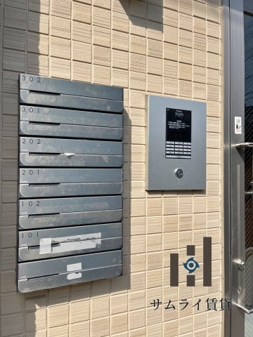 Creo中村公園七番館のエントランス