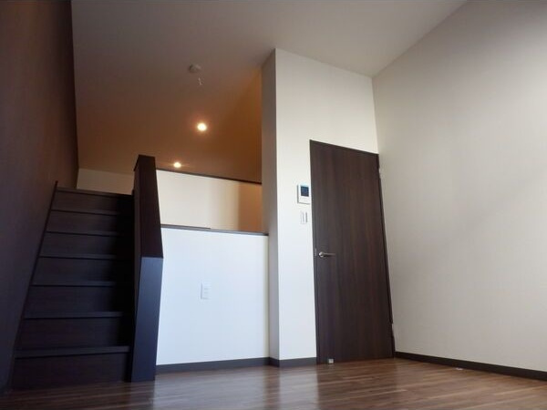 Creo中村公園七番館の居間・リビング