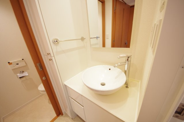 【独立洗面台】