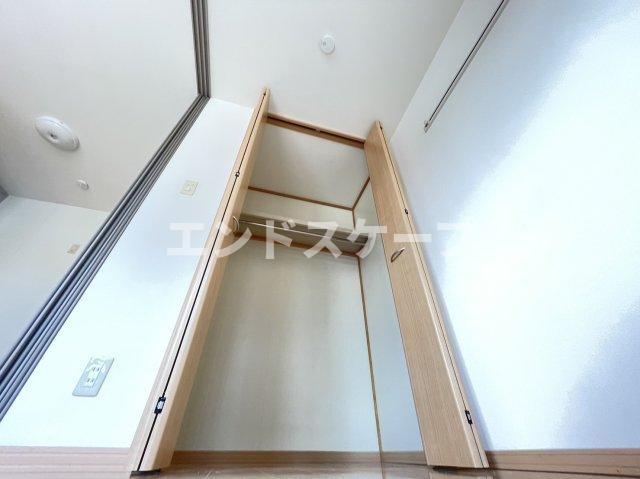 ローレル敷島の収納|高崎、前橋エリアのお部屋探しはエンドスケープまで！お客様の理想お聞かせ下さい♪