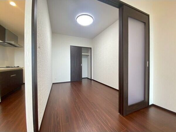 プレジオ今福鶴見の寝室