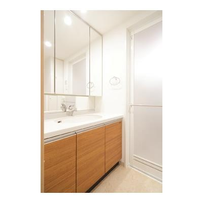 Ｆｉｒｏｕｇｅ白幡の独立洗面台