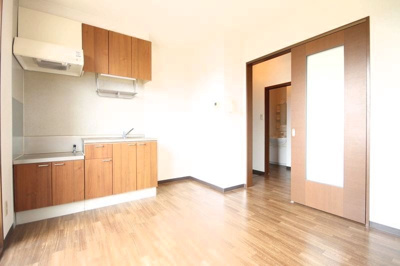  | サン・トュアン