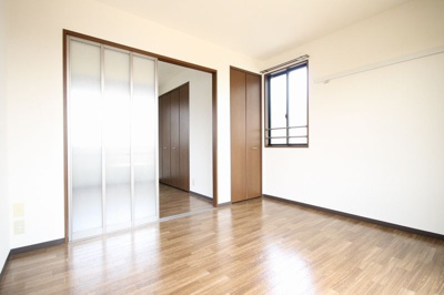  | サン・トュアン