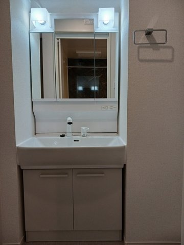 カーサ　フィオーレの洗面所