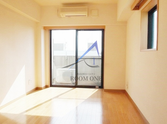 ルーブル蒲田壱番館の居間・リビング|洋室のお部屋です。