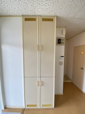 【内装】 | ベルハイムA | 大型シューズボックス