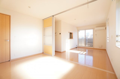 【内装】 | シュテルンハイム | ※同物件・同タイプの写真です。