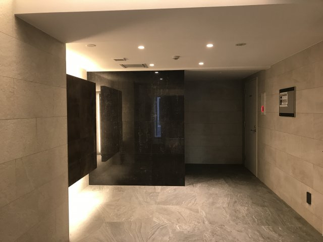 ＨＹ’ｓ　ｒｅｎａｔａ　南砂のロビー