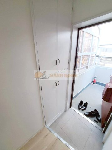 スイートヒルズⅢの玄関