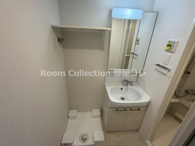 エスリード志賀本通ザ・フロントの洗面所|同シリーズイメージ写真
反転色違い
現況と異なる場合現況優先