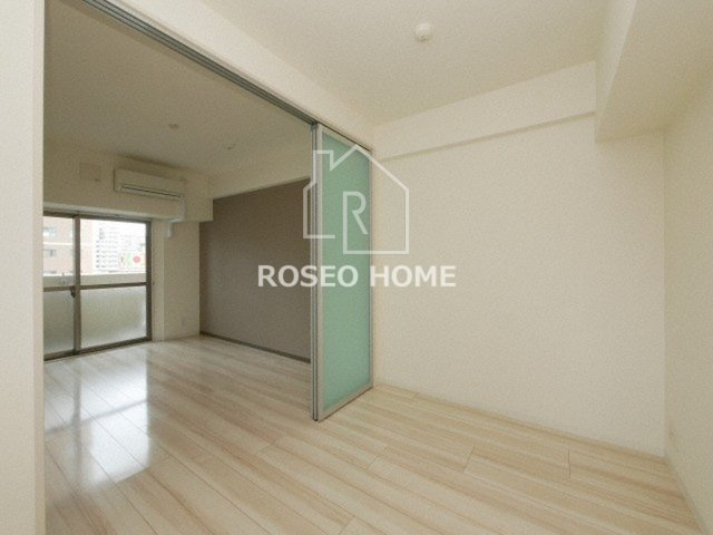 BROU上町台の居間・リビング|同マンション別部屋：参考写真