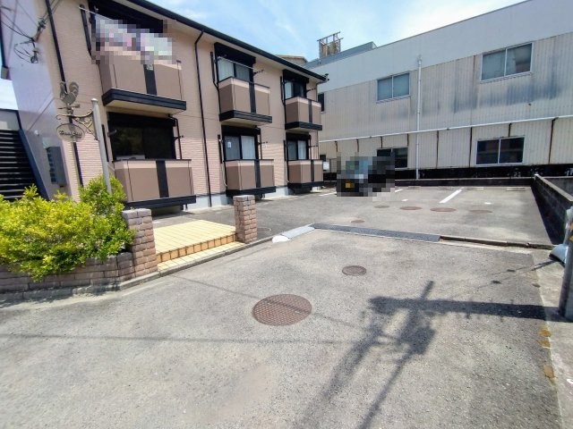 【駐車場】 | ドゥ シェル