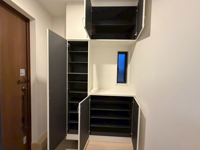 小田倉原貸家の内装