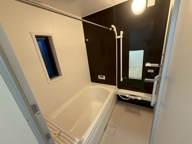 小田倉原貸家の浴室