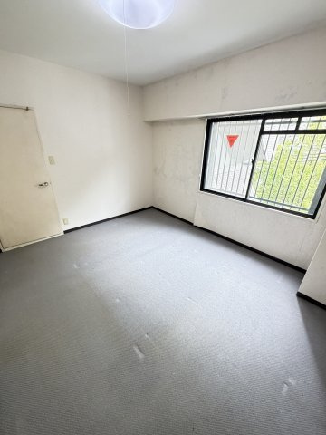デュコムワイズの寝室