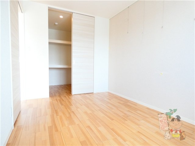 グランフォーレ中井の洋室