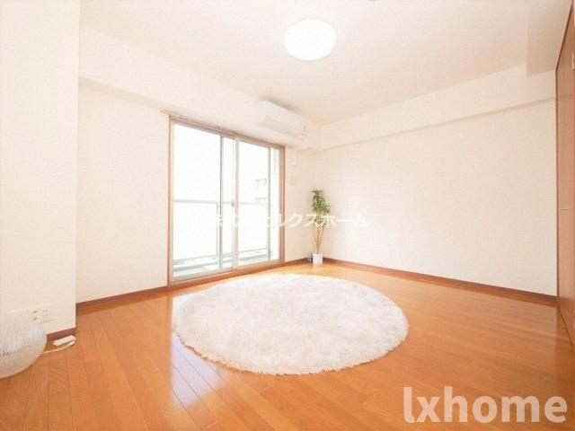 ヴェルデカーサ茨木の居間・リビング