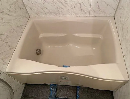 レジディア九段下の浴室