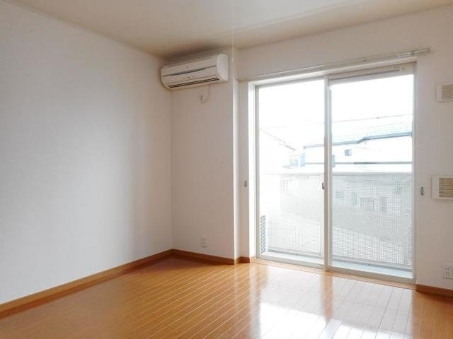 メゾン　リュイールの居間・リビング