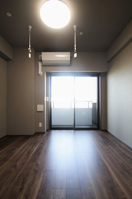 Le'a横濱大通り公園弐番館の寝室