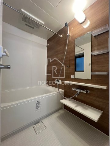 ミラノ堺筋の浴室|同マンション別部屋：参考写真