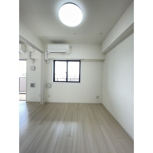 ＢＬＡＵ本所春日通りの内装