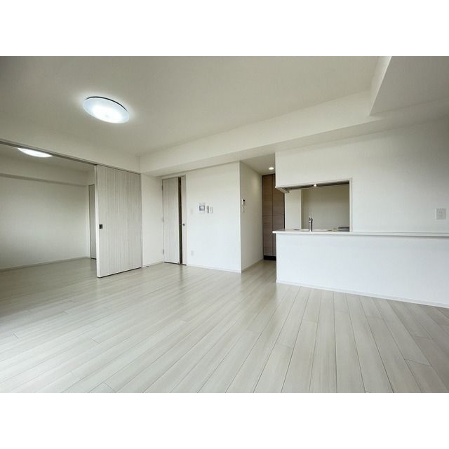 ＢＬＡＵ本所春日通り