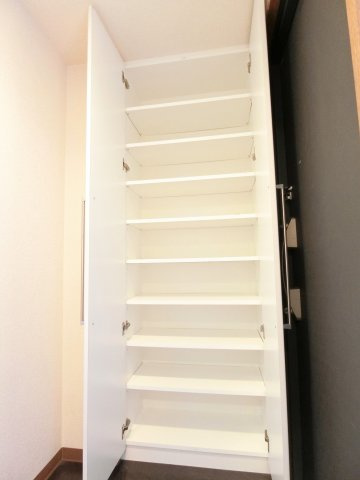 ヴェルデカーサ茨木の収納