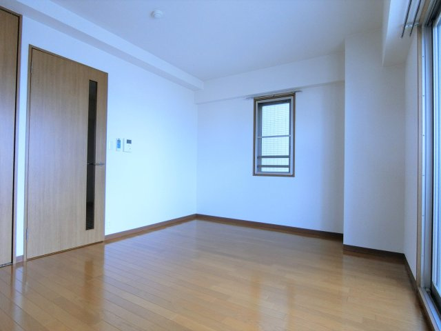 ヴェルデカーサ茨木の居間・リビング