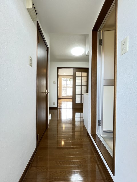 光彩館の玄関