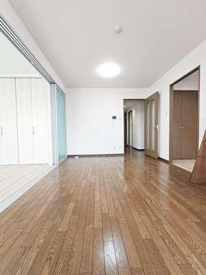 【居間・リビング】 | メゾン宍道湖