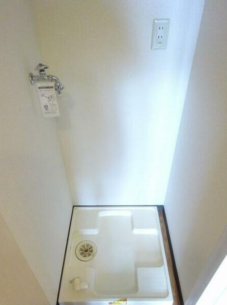 サンテミリオン上井草の設備|室内洗濯機置場★(同一仕様写真）