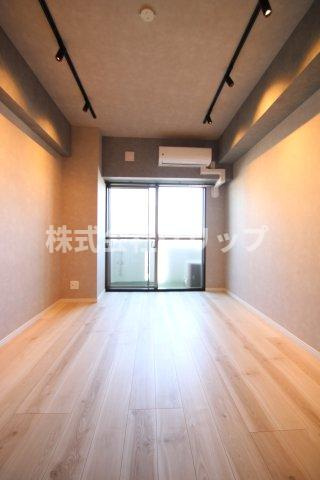ピュアシティ子安通の洋室