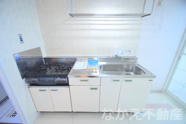 【キッチン】 | コンパクトなキッチンで掃除もラクラク