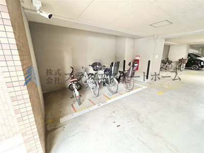 【その他】 | ワコーレグラン兵庫 | 雨風からバイクや自転車を守り、盗難やいたずらのリスクも軽減出来ます♪