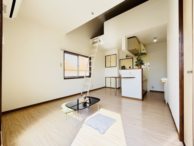 ハイデンス高雄Bのロビー