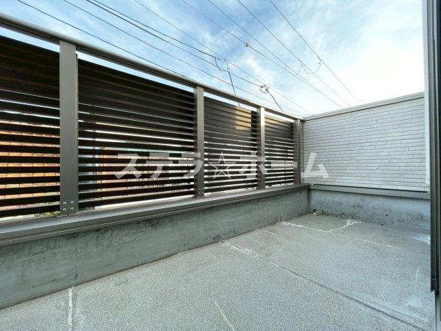 新高5 中古戸建のバルコニー|広々としたバルコニーです