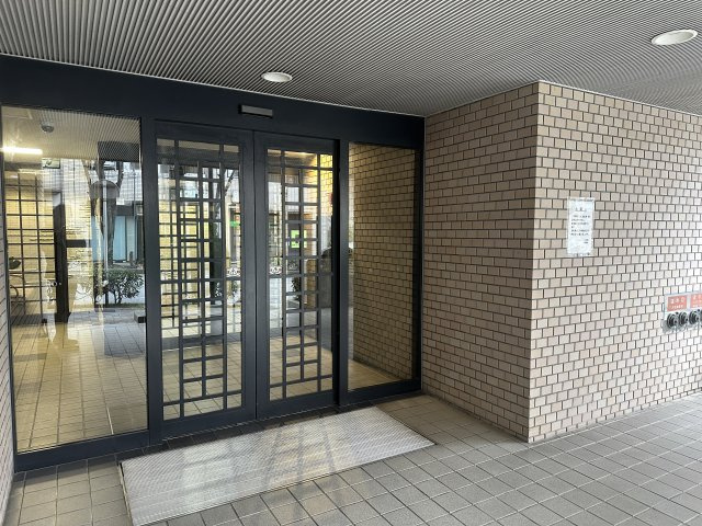 【エントランス】の画像